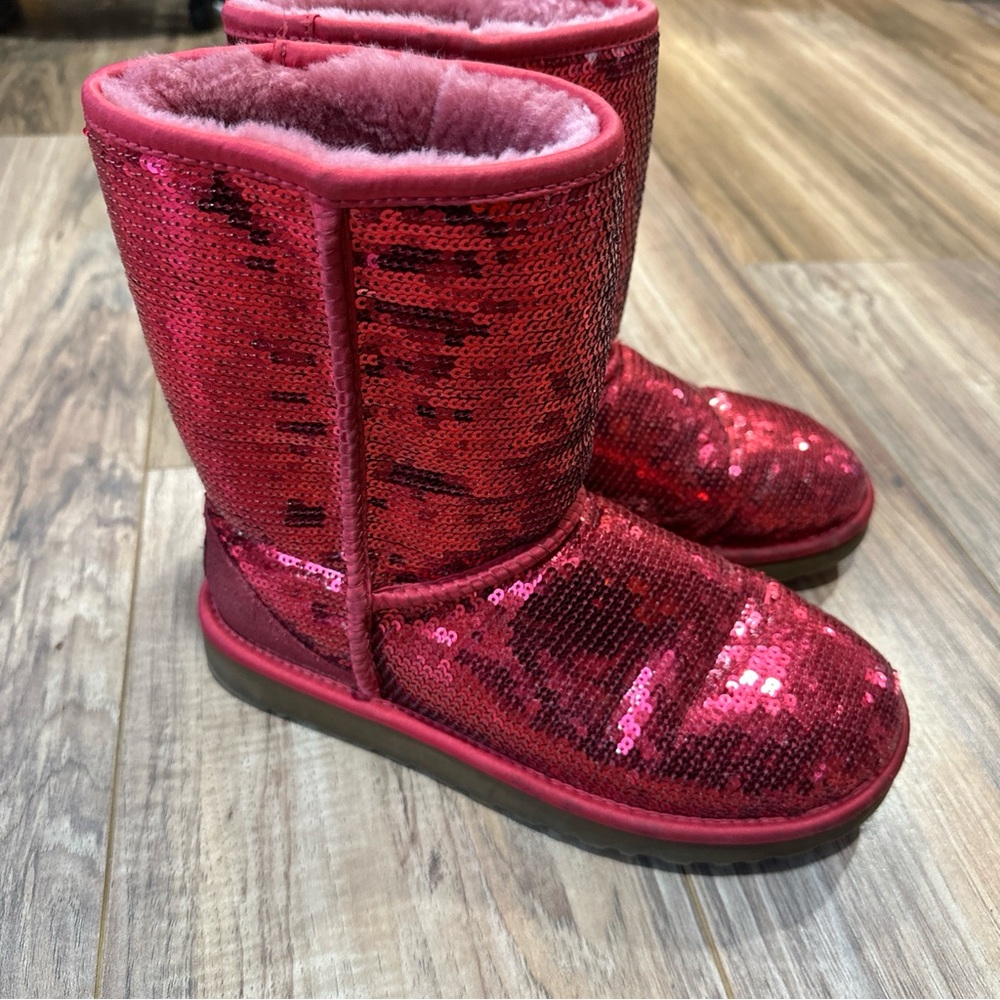 Ugg Ruby Red Pink Sparkle Sequin Short Classic Sh… - image 5